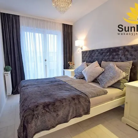 Sunflowers Apartament Leo Grey W Kolobrzegu Appartement