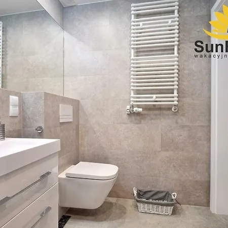 Appartement Sunflowers Apartament Leo Grey W Kolobrzegu *