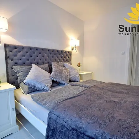 Sunflowers Apartament Leo Grey W Kolobrzegu Appartement Kołobrzeg