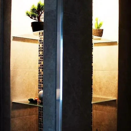 Appartement Sunflowers Apartament Leo Grey W Kolobrzegu *